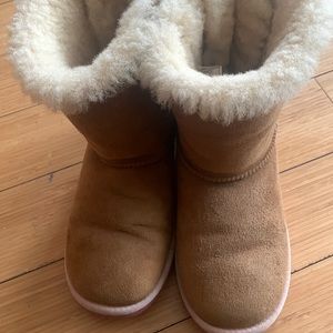 Girls Ugg Boots